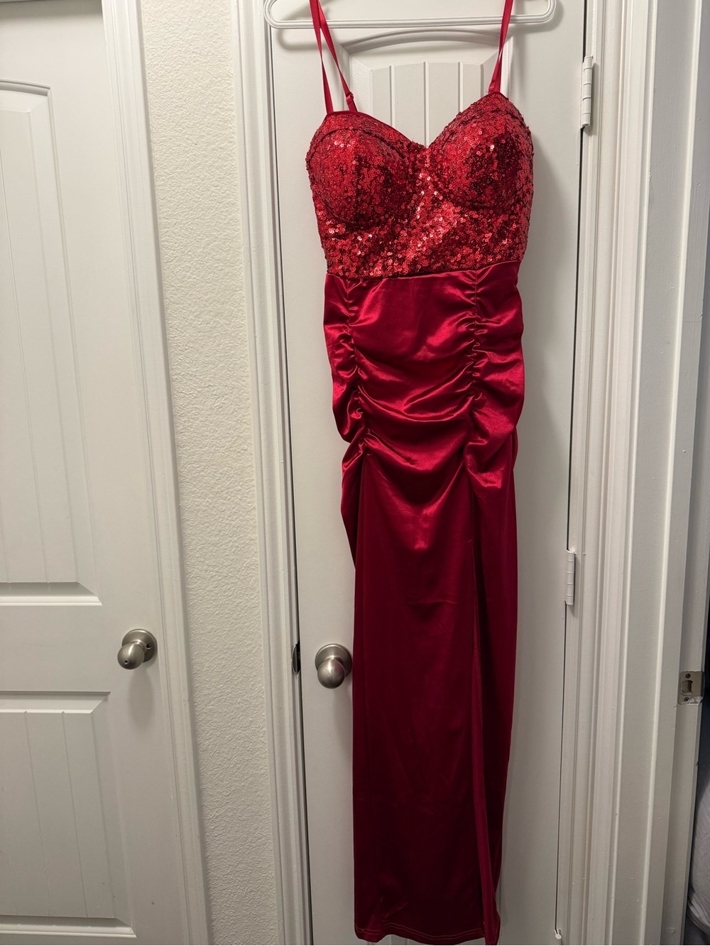 Haute Monde Red Sequin Bustier Satin Prom/Evening Gown with built in bra size L